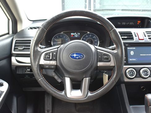 Used 2016 Subaru Crosstrek 2.0i Limited w/ Popular Package #1 AWD/4WD image 14