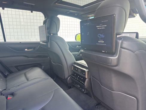 Certified 2024 Lexus LX 600 4WD w/ Appearance Package image 25