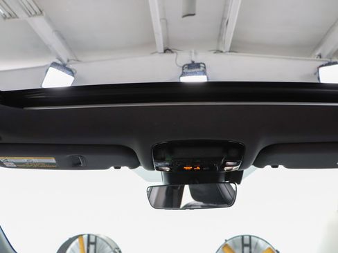 Used 2024 Lexus RX 350 Premium w/ Accessory Package (Z1) image 21