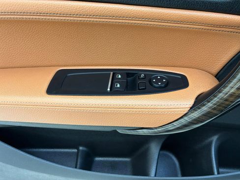 Used 2018 BMW 230i xDrive Coupe image 12