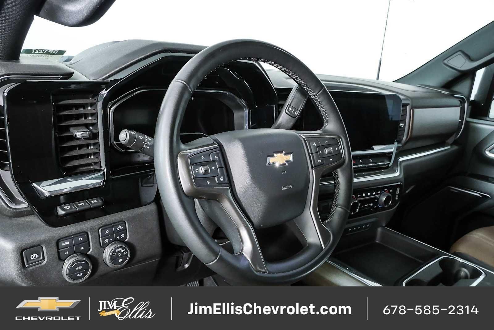 Certified 2024 Chevrolet Silverado 2500 High Country w/ Technology Package AWD/4WD image 5