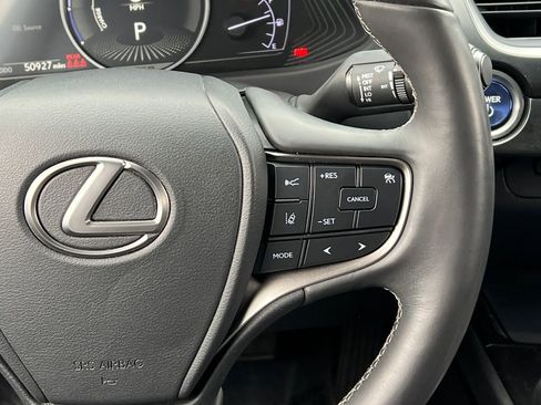 Used 2019 Lexus UX 250h image 17