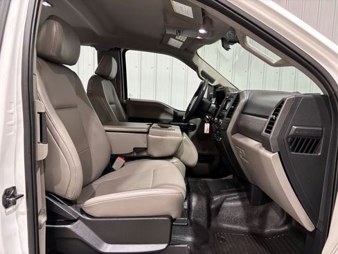 Used 2019 Ford F250 4x4 SuperCab Super Duty image 12