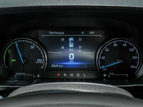 Used 2023 Ford Maverick Lariat FWD image 16
