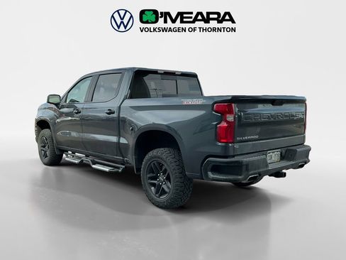 Used 2021 Chevrolet Silverado 1500 LT Trail Boss w/ Convenience Package II image 3