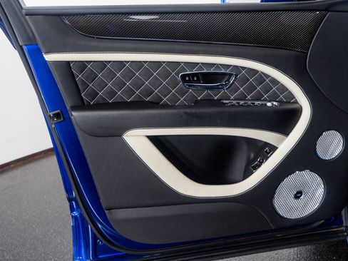 Used 2022 Bentley Bentayga Speed image 52