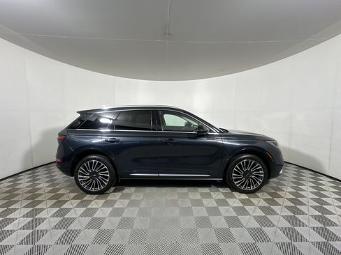 Used 2020 Lincoln Corsair Reserve w/ Equipment Group 201A AWD/4WD image 8
