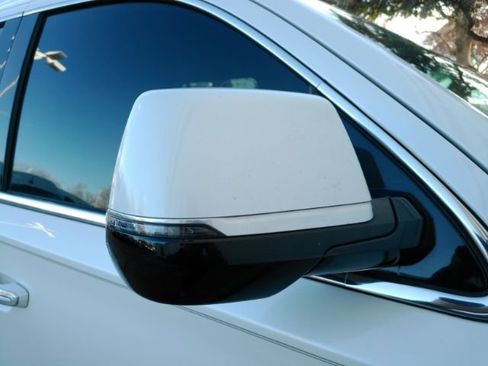 Used 2019 Cadillac Escalade Platinum image 26