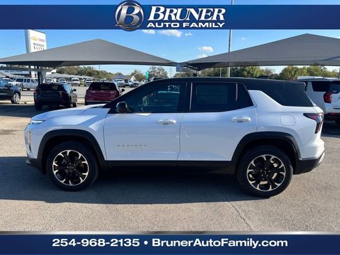 New 2026 Chevrolet Equinox LT w/ Convenience Package II image 10