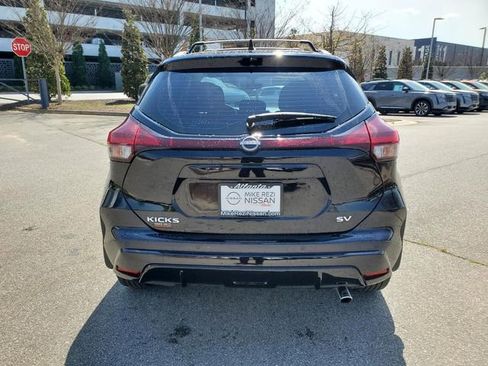 Certified 2024 Nissan Kicks SV w/ Interior Electronics Package FWD image 5