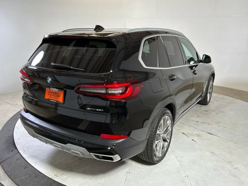 Used 2022 BMW X5 xDrive40i AWD/4WD image 7