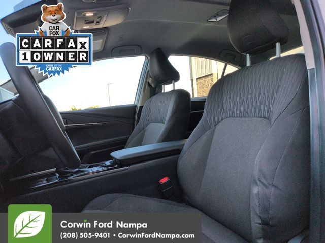 Used 2025 Toyota Camry LE FWD image 22