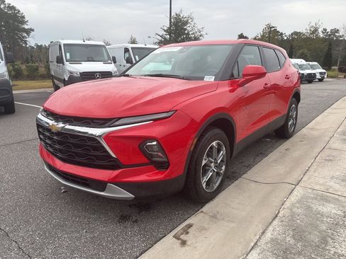Used 2023 Chevrolet Blazer LT image 8