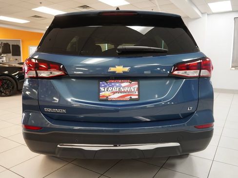 Used 2024 Chevrolet Equinox LT FWD image 17