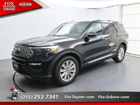 Used 2020 Ford Explorer Limited AWD/4WD image 2