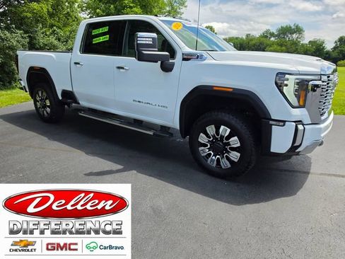 Certified 2025 GMC Sierra 2500 Denali w/ Denali Reserve Package AWD/4WD image 1