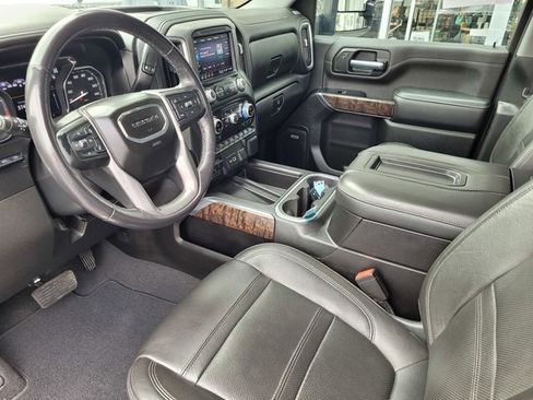 Used 2022 GMC Sierra 2500 Denali w/ Denali Ultimate Package image 11