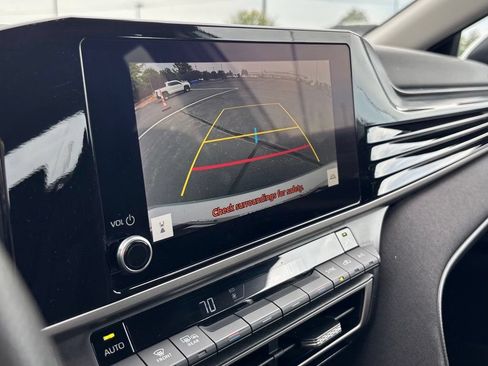 Used 2025 Toyota Camry LE FWD image 35