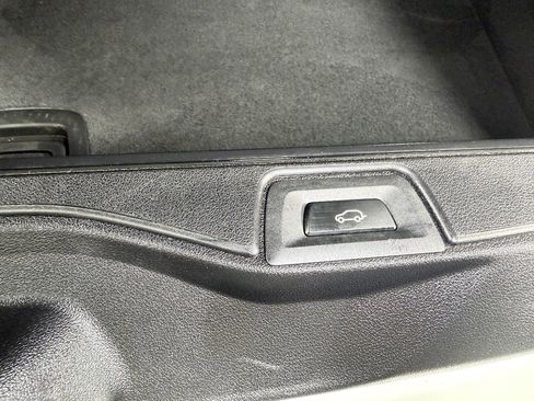 Used 2019 BMW X5 xDrive40i w/ Convenience Package image 50