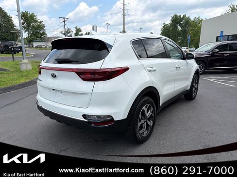 Used 2020 Kia Sportage LX AWD/4WD image 8