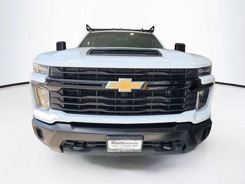Used 2024 Chevrolet Silverado 3500 W/T AWD/4WD image 2
