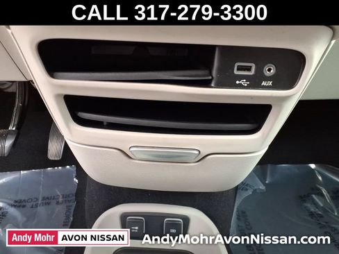 Used 2019 Chrysler Pacifica Touring Plus w/ Advanced Safetytec Group FWD image 25
