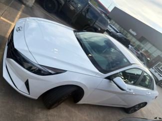 Used 2023 Hyundai Elantra Blue FWD video 1