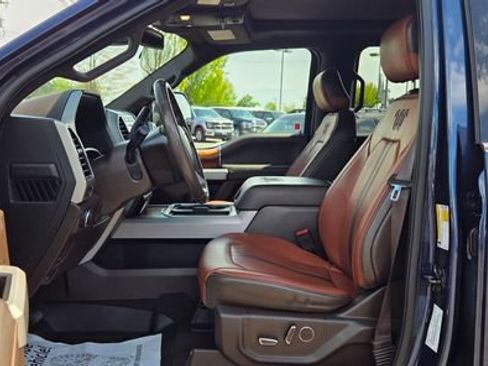 Used 2019 Ford F350 4x4 Crew Cab Super Duty image 17