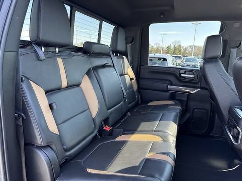 Used 2021 Chevrolet Silverado 2500 LTZ w/ Carhartt Edition AWD/4WD image 28