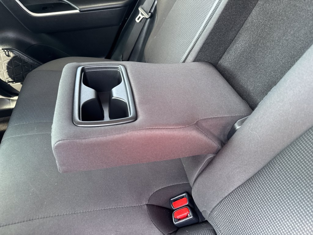 Used 2024 Toyota RAV4 LE AWD/4WD image 35
