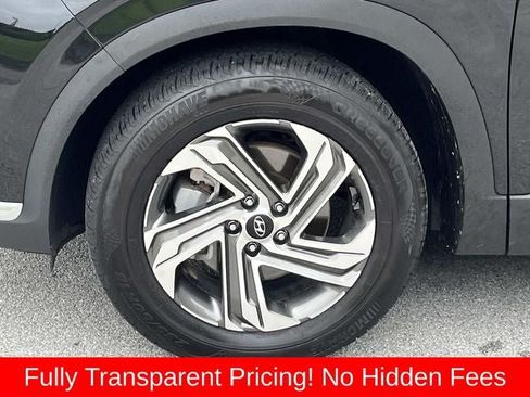 Used 2022 Hyundai Santa Fe SEL w/ Convenience + Premium Package FWD image 11