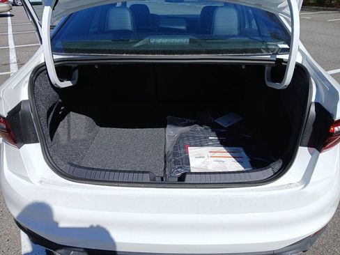 New 2026 Volkswagen Jetta GLI Autobahn FWD image 22