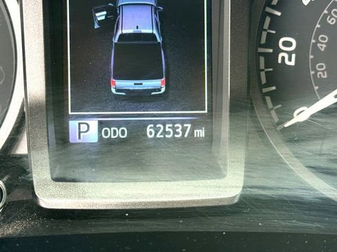 Used 2023 Toyota Tacoma TRD Off-Road image 16