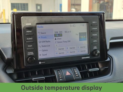 Used 2021 Toyota RAV4 XLE Premium FWD image 25