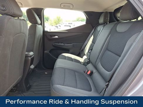 Used 2023 Chevrolet Bolt EUV LT w/ Comfort Package FWD image 21