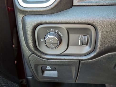 Used 2023 RAM 1500 Big Horn AWD/4WD image 20