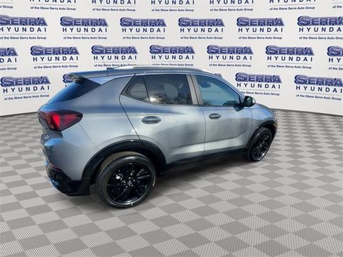 Used 2024 Buick Encore GX Sport Touring image 8