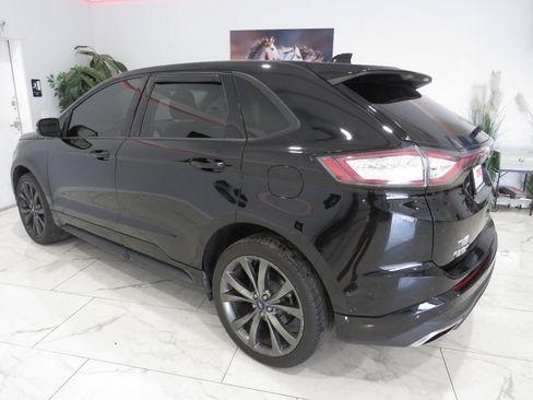 Used 2018 Ford Edge Sport w/ Equipment Group 401A AWD/4WD image 6