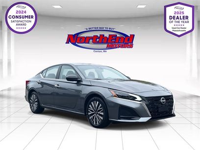 Used 2024 Nissan Altima 2.5 SV