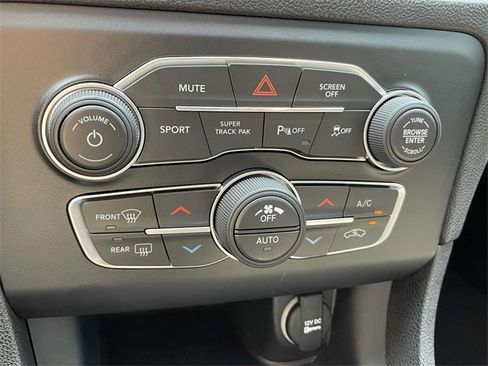 Used 2023 Dodge Charger R/T w/ Cold Weather Package image 22