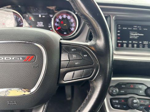 Certified 2022 Dodge Challenger SXT image 23