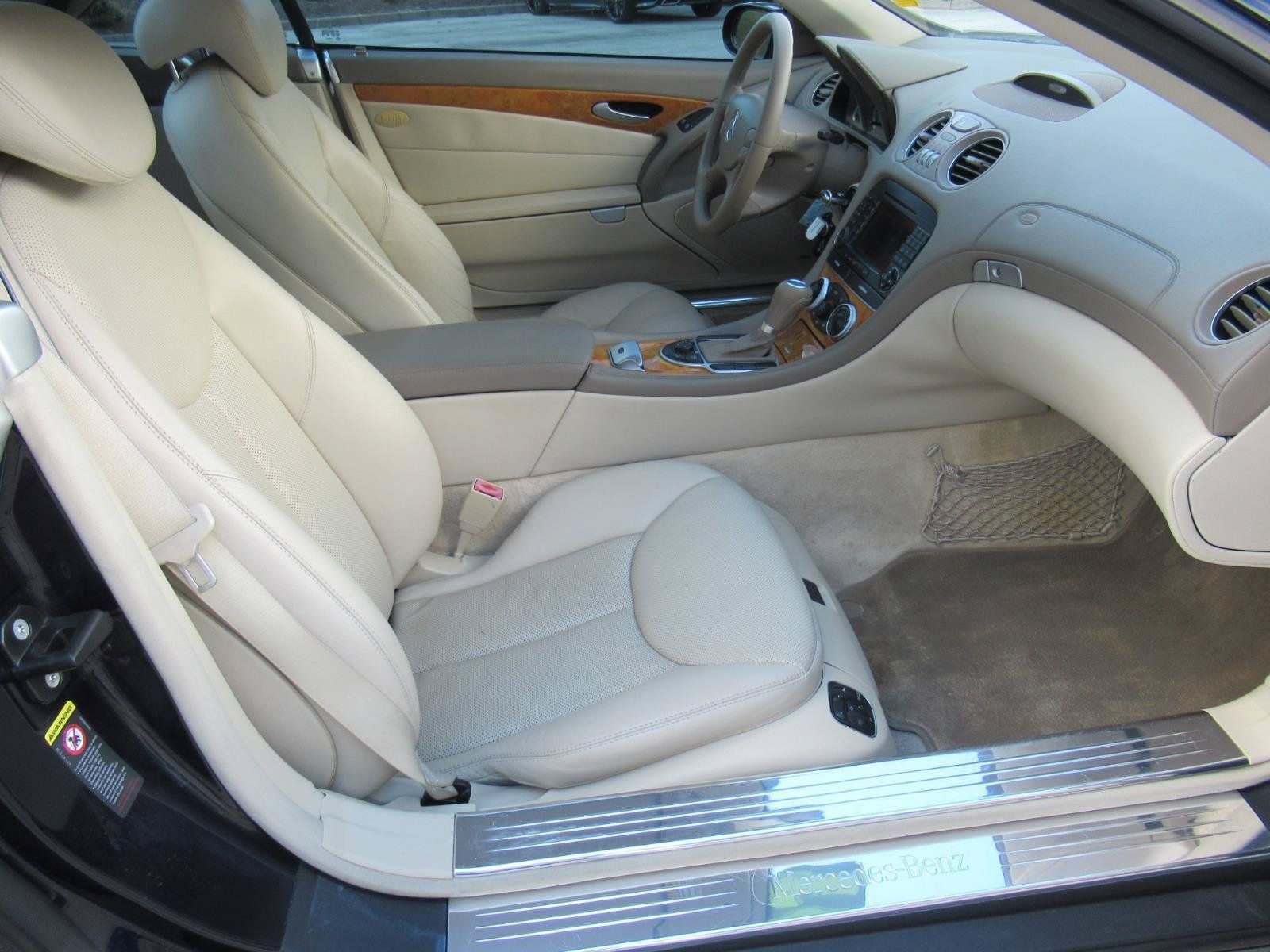Used 2007 Mercedes-Benz SL 550 image 10