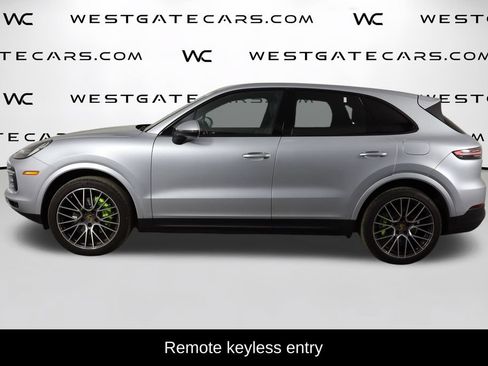 Used 2019 Porsche Cayenne E-Hybrid AWD/4WD image 5