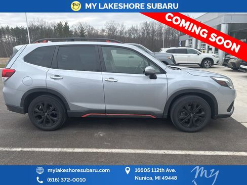 Used 2023 Subaru Forester Sport image 7