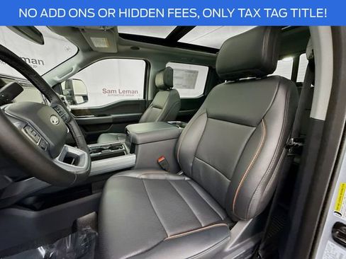 New 2026 Ford F250 Lariat w/ Black Appearance Package image 22