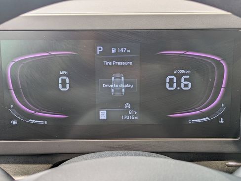 Used 2025 Kia Sportage LX FWD image 34