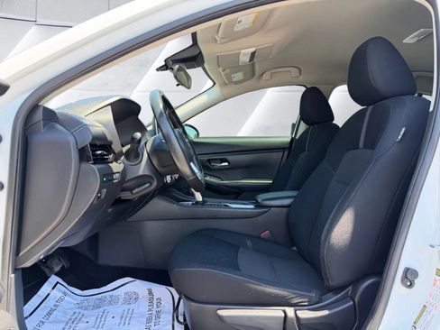 Used 2022 Nissan Sentra SV w/ Trunk Package FWD image 9