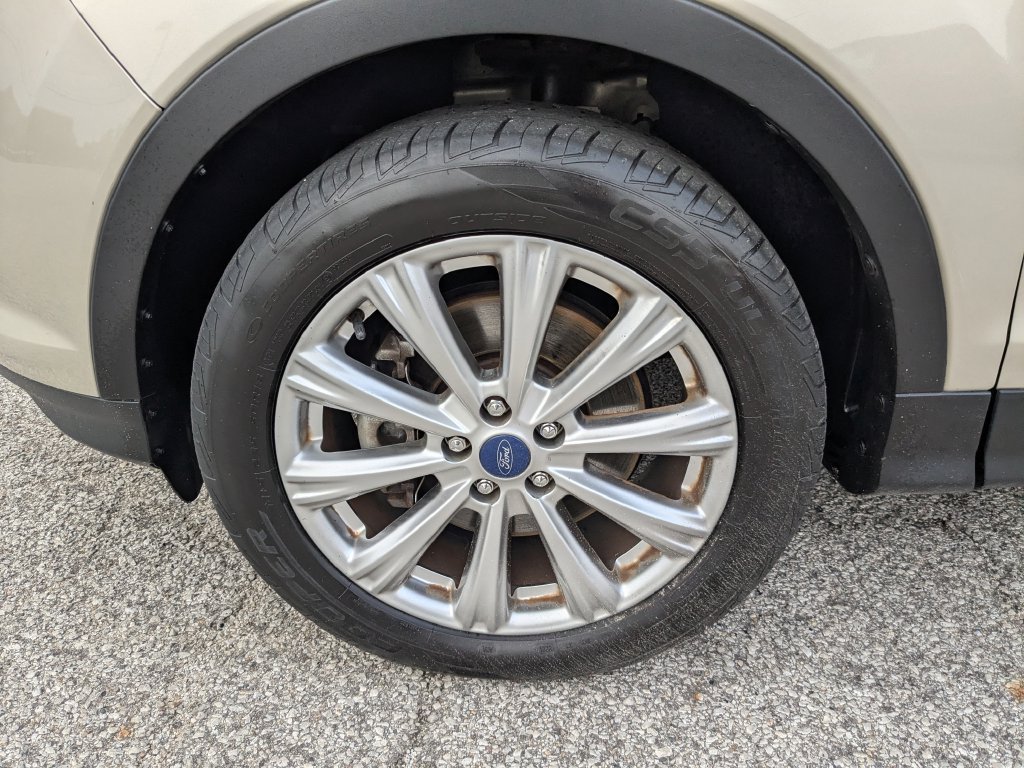 Used 2017 Ford Escape Titanium AWD/4WD image 21