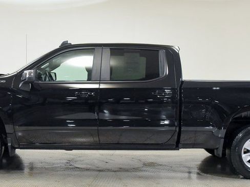 Used 2025 Chevrolet Silverado 1500 LT w/ Work Truck Package image 8