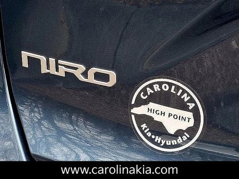 New 2025 Kia Niro EX image 7